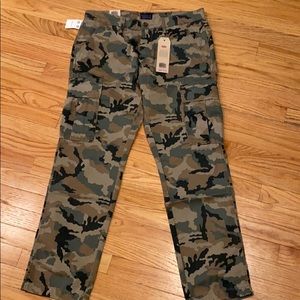 Levi’s 541 athletic fit cargo pant size 33/32